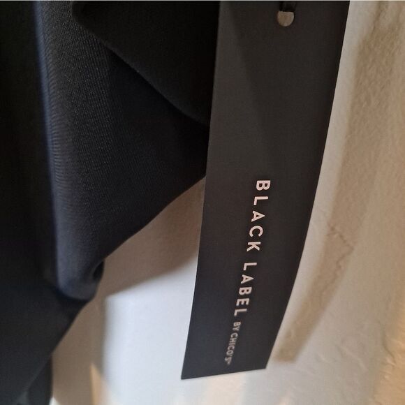 CHICO’S BLACK LABEL TOP NWT V Neck DOLMAN SLEEVES SIZE (3) XL 16 - Picture 2 of 10